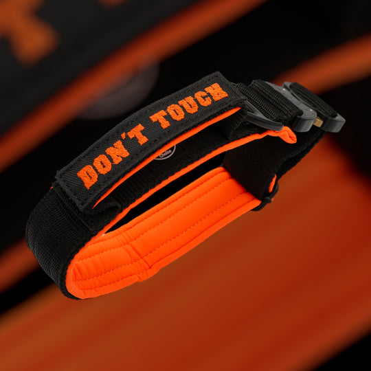 On Duty Halsband Don't Touch 4 cm breit (45 cm-60 cm) - schwarz/orange