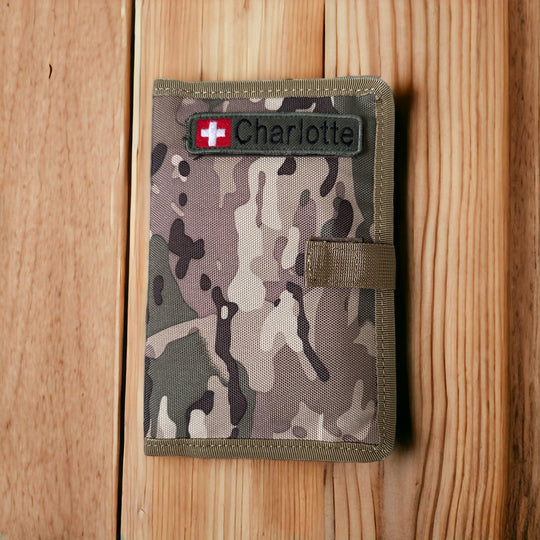Hunde- & Pferdepass-/Dokumententasche mit Namenspatch personalisiert