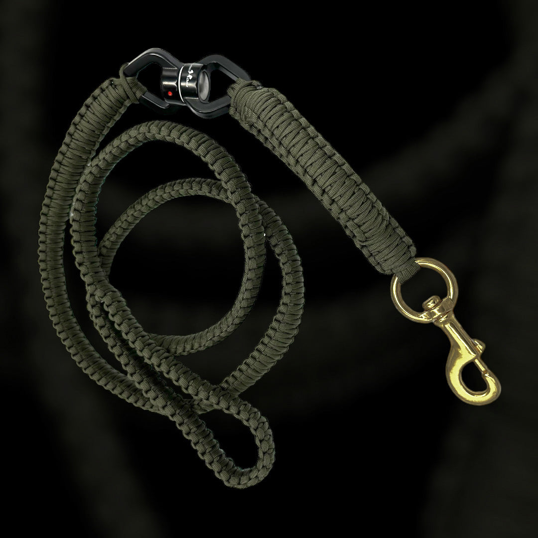 Super Sale % Rambo Leine Pferde-Messing-Karabiner für sehr grosse Hunde 100 kg+ mit Kurzhaltegriff und 360 Grad-Wirbel - schwarz/army-grün