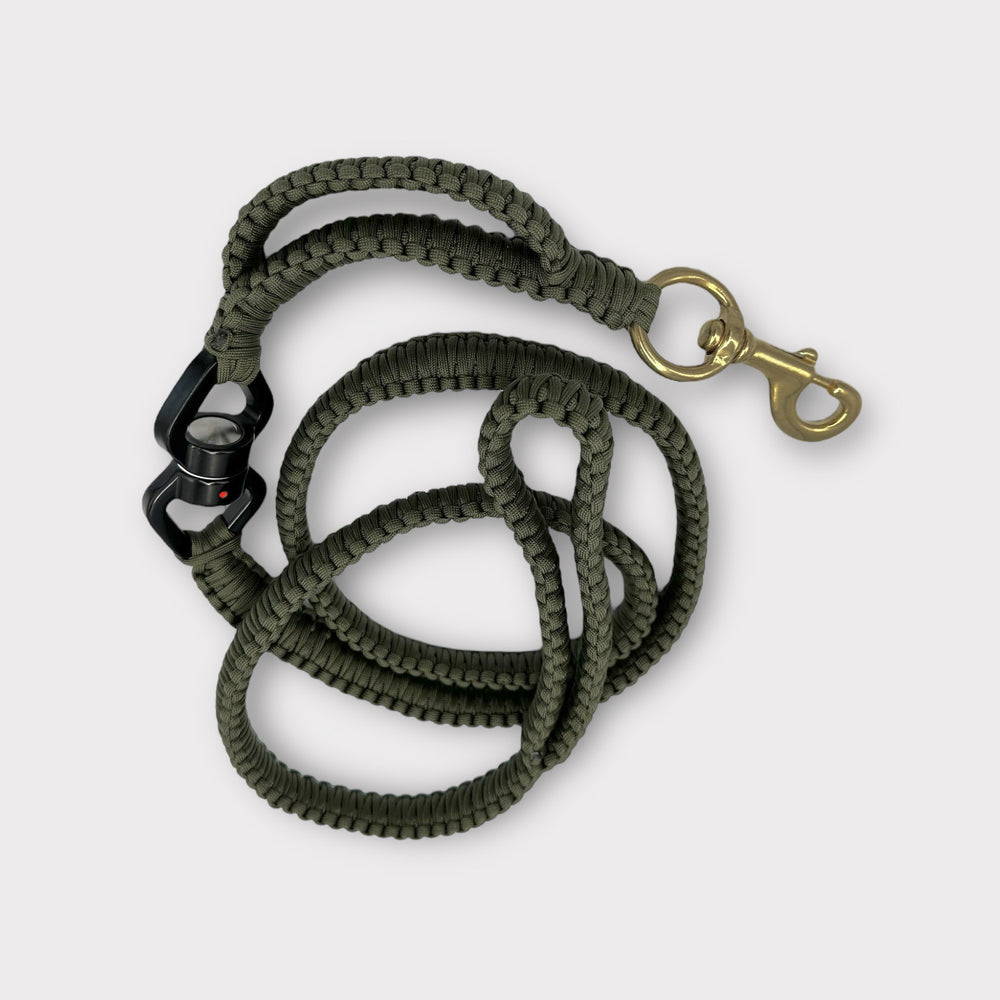 Super Sale % Rambo Leine Pferde-Messing-Karabiner für sehr grosse Hunde 100 kg+ mit Kurzhaltegriff und 360 Grad-Wirbel - schwarz/army-grün