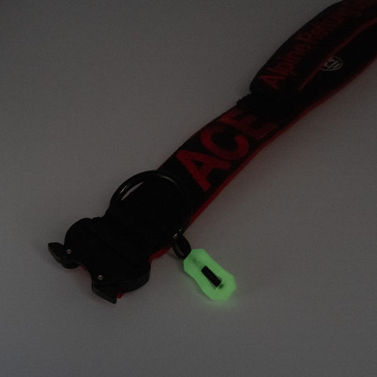 "Fireflies" : suspension auto-éclairante 16 mm x 33 mm (sans recharge)