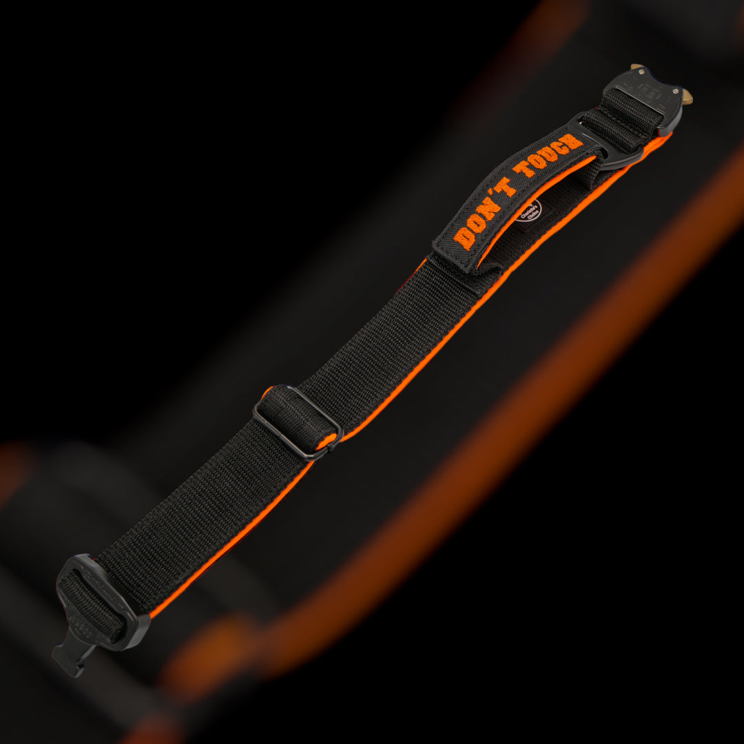 On Duty Halsband Don't Touch 4 cm breit (35 cm-60 cm) - schwarz/orange