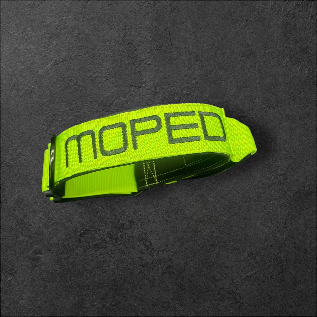 2.5 cm <tc>leash</tc> personalized with standard carabiner, Frog Cable or Frog 360
