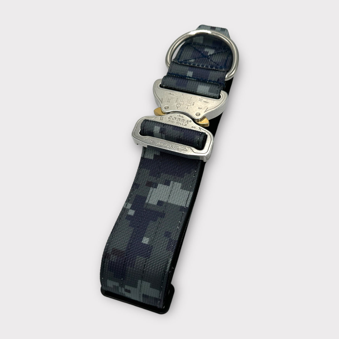 On Duty Cobra Haltegriff Halsband 5 cm für grosse Hunde (46 cm-78 cm) - ocean camouflage